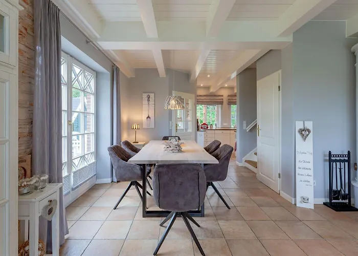 Hues Leen Semesterbostad