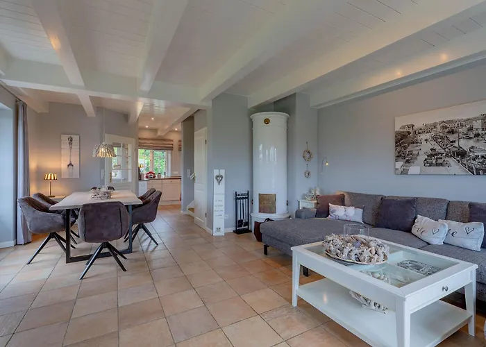 Semesterbostad Hues Leen Hedehusum