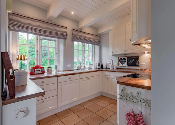 Semesterbostad Hues Leen Hedehusum