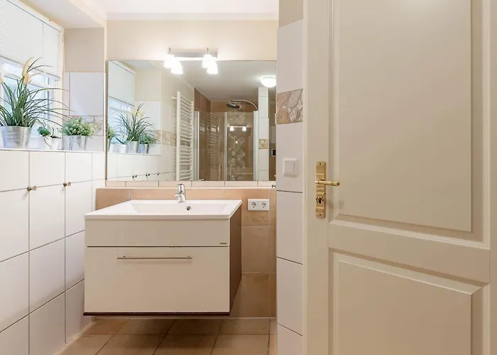 Hues Leen Semesterbostad Hedehusum