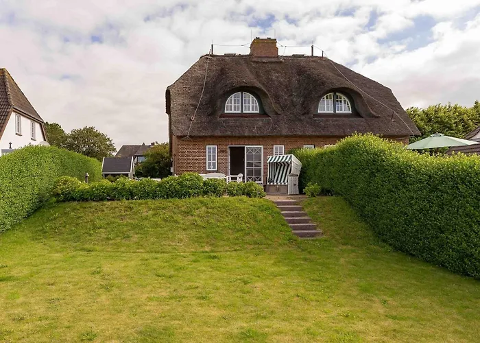 Hues Leen Semesterbostad *